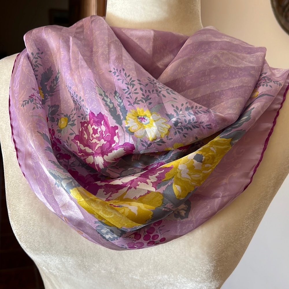 Vintage Silk Saldarini Scarf